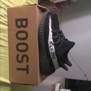 Oreo Yeezy 350